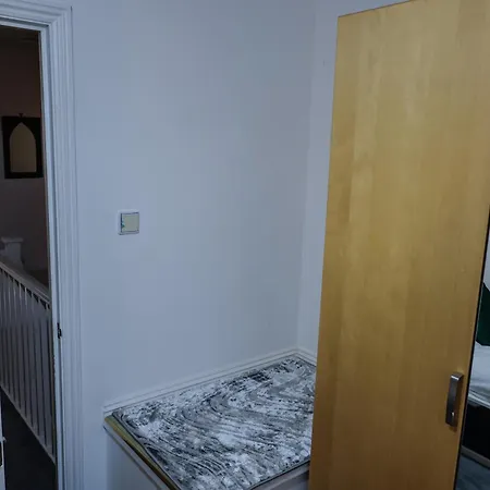 Bailey's Lounge By Altoluxoexperience Short Lets & Serviced With Free Parking & Wifi 3* Bristol