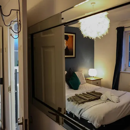Bailey's Lounge By Altoluxoexperience Short Lets & Serviced With Free Parking & Wifi Bristol