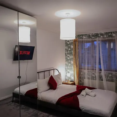 Gæstehus Bailey's Lounge By Altoluxoexperience Short Lets & Serviced With Free Parking & Wifi